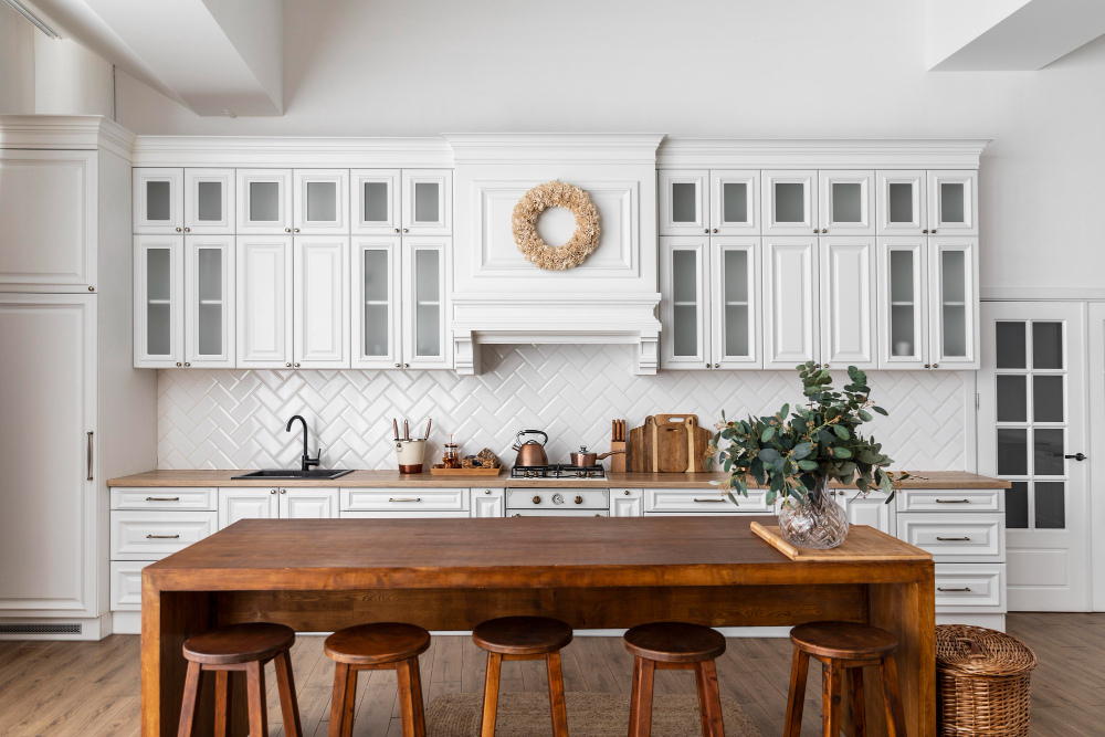 Kitchen cabinet